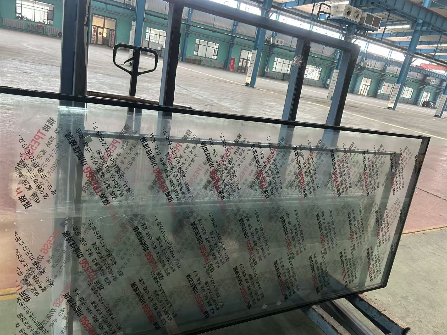 清远市玻璃源头工厂彩轴玻璃 - 价格